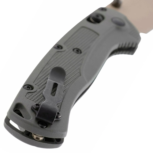 Benchmade Taggedout EDC Hunting Knife