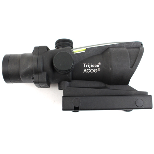 ACOG 4x32 Scope