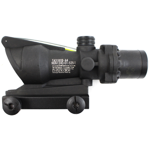 ACOG 4x32 Scope