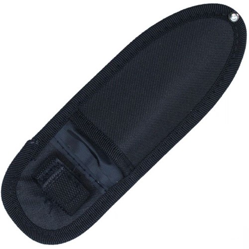 Perfect your throwing skills with the Aeroblades Throwing Knife Set, featuring knives measuring 6.5 inches each. Ideal for enthusiasts and training sessions.