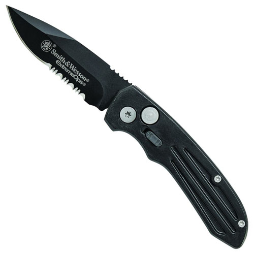 Smith & Wesson Extreme Ops Folding Knife - Half Serrated Edge
