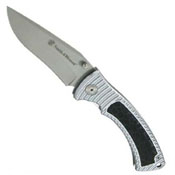 Smith & Wesson Bullseye Folding Knife