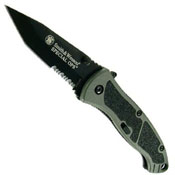 Smith & Wesson SW-SPECMS Med Special Ops Knife With MAGIC Assist Open, Serrated Black 